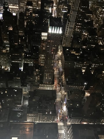 Vue de l'Empire State Building de nuit (New York)